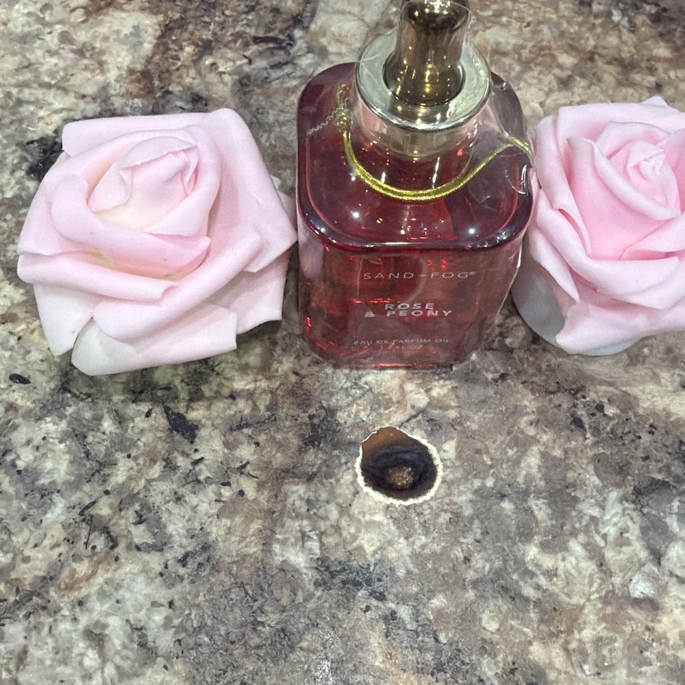 Sand + Fog Rose Peony Perfume